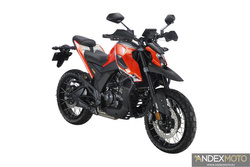  Motocykl ZONTES 125 U1