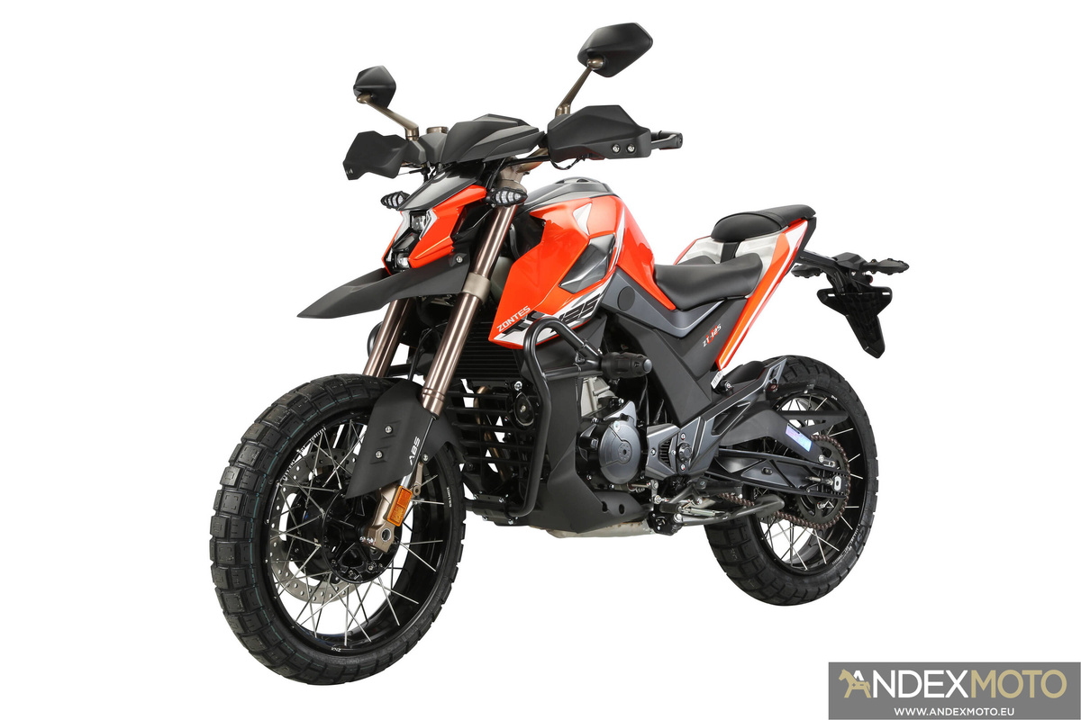  Motocykl ZONTES 125 U1